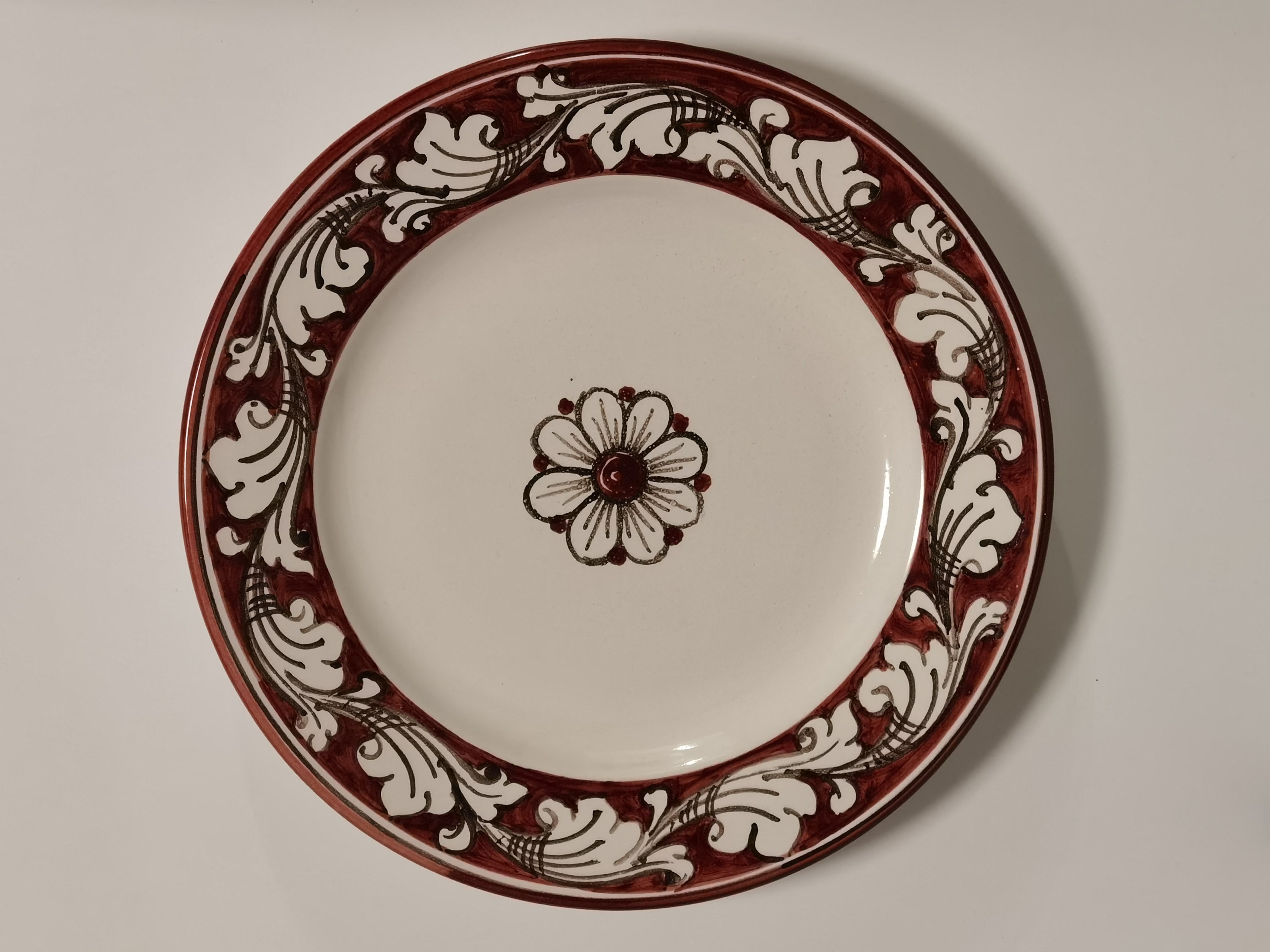 Set di Piatti Artigianali Ornati con Fiori – Ceramica di Caltagirone (6 pezzi)