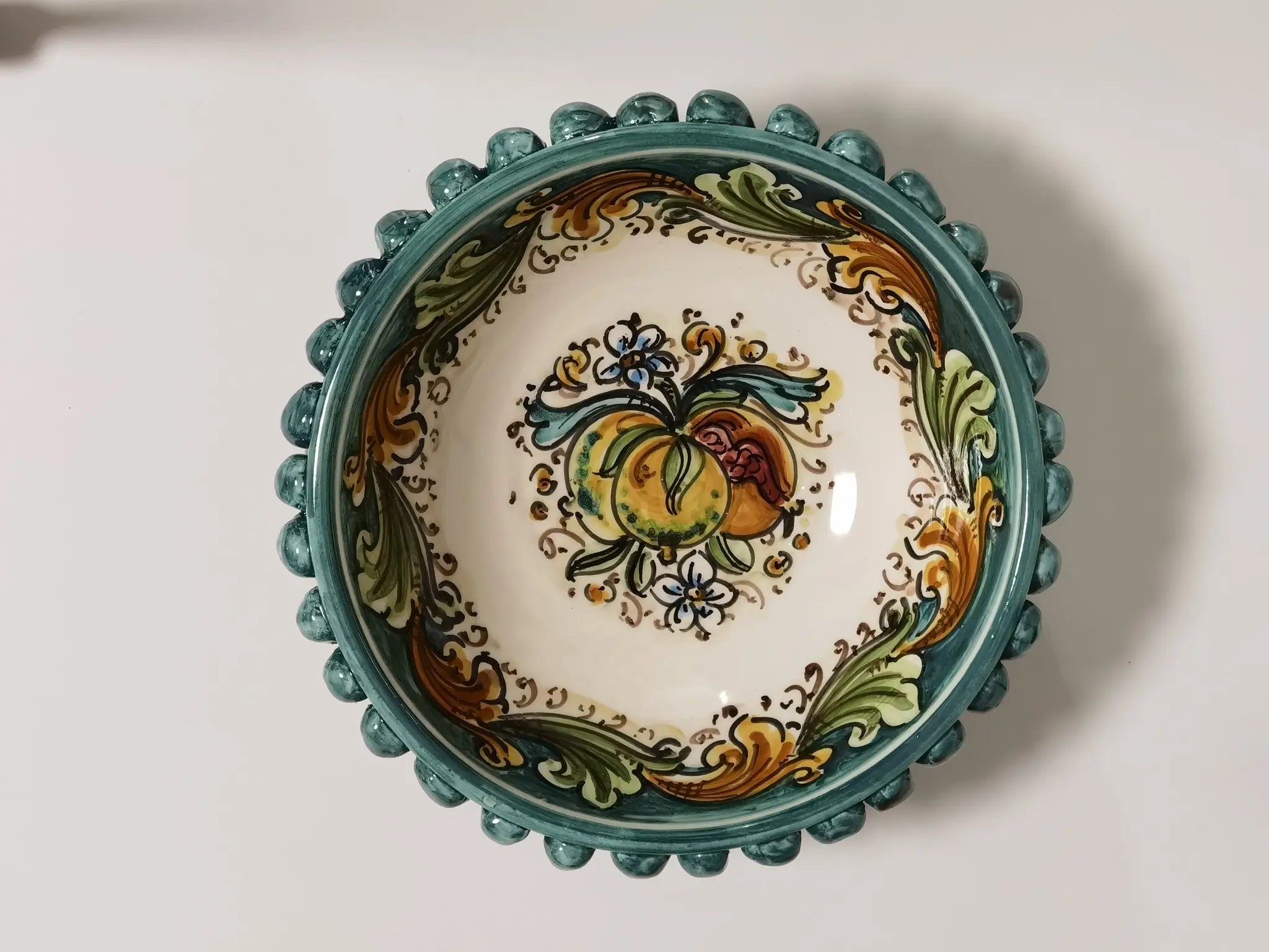 Centro Tavola Lavorazione Pigna – 30 cm