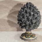 Pigna Artigianale in Ceramica di Caltagirone – Grigio Decorato – 20 cm