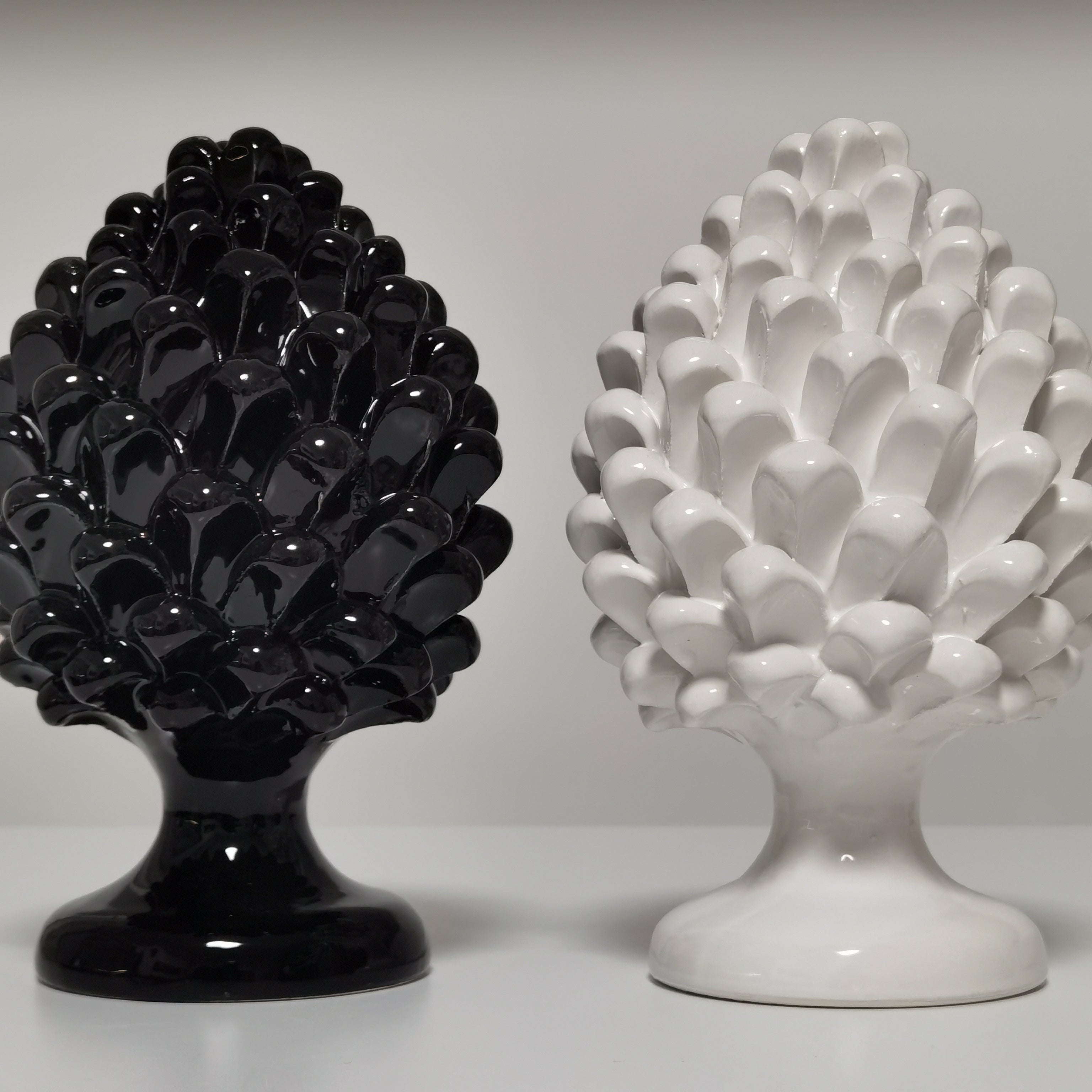 Pigna Nera – Ceramica di Caltagirone | 20 cm