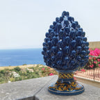 Lampada Pigna in Ceramica di Caltagirone Blu con Base Decorata – Fatto a Mano 30 cm
