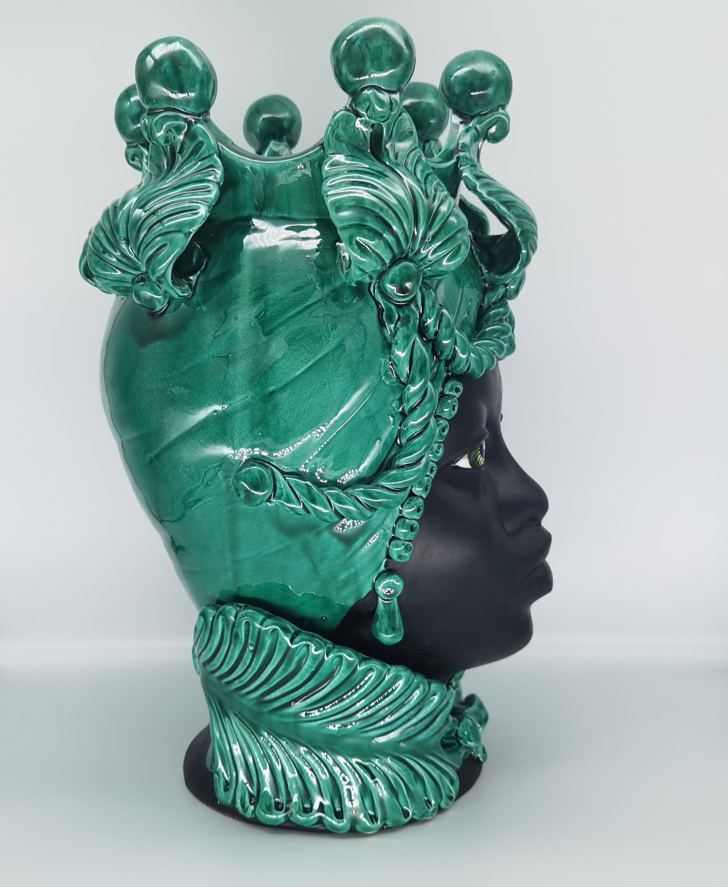 Testa di Moro Donna in Ceramica di Caltagirone – Handmade – 40 cm