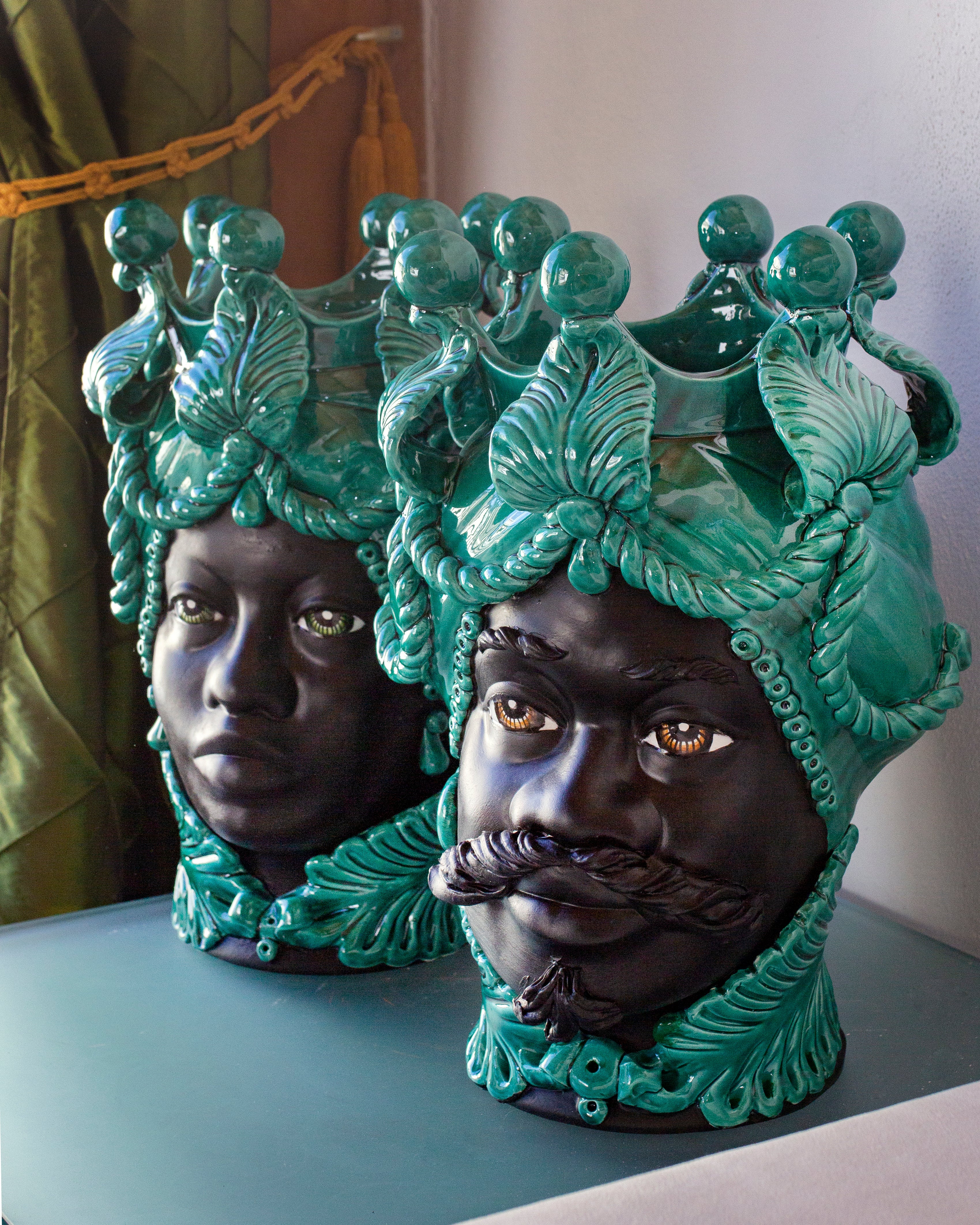 Testa di Moro Donna in Ceramica di Caltagirone – Handmade – 40 cm